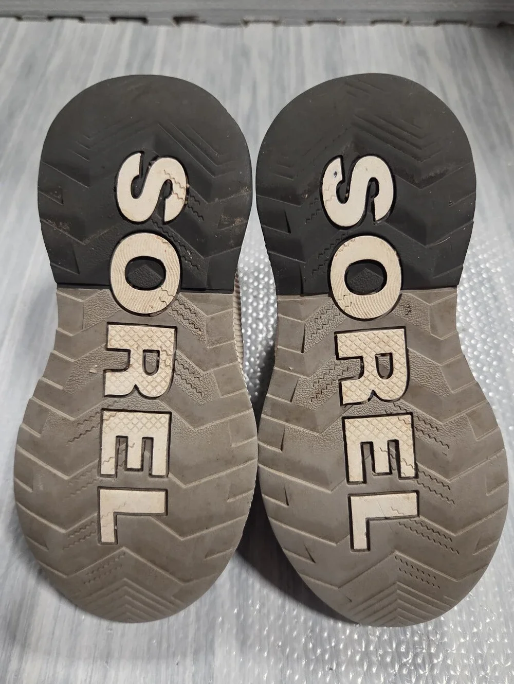 Sorel cute pair